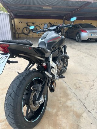 Yamaha MT-07 Negra