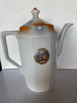 Cafetera antigua cerámica decorada