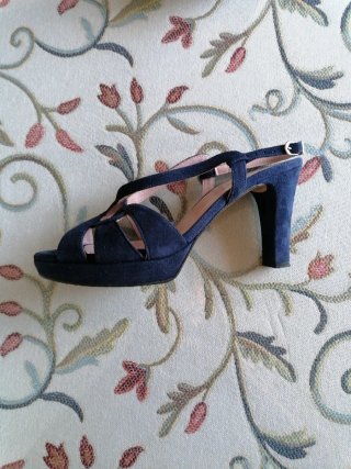 Zapatos de fiesta de Nuria Cobo Azul