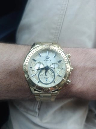 Reloj Marea Dorado