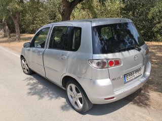 Mazda 2 turbo diésel etiqueta B, itv recién pasada