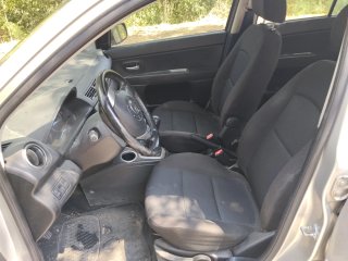 Mazda 2 turbo diésel etiqueta B, itv recién pasada