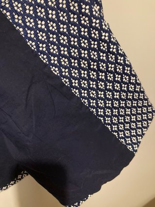 Levita azul y blanco