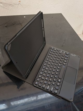 Funda Teclado iPad 9.7 / Air / Air 2 / Pro 9.7