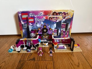 Lego Friends 41104, Il camerino della pop star
