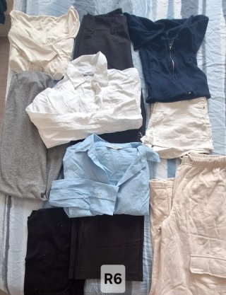 Lote Ropa Mujer Beige y Blanco