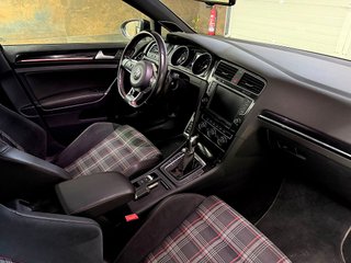 VOLKSWAGEN GOLF GTI PERFORMANCE DSG 2016