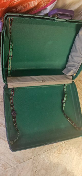 Maleta Rígida Samsonite Verde y Morado