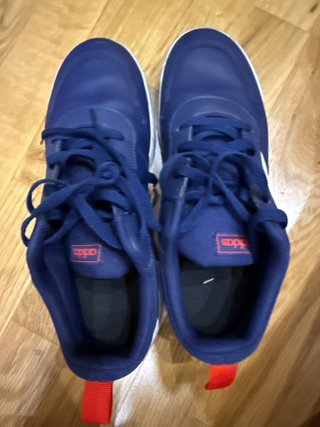 Zapatillas Adidas Azul y Rojo