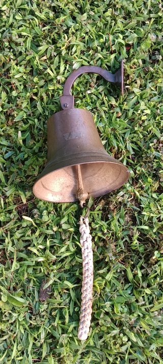 Campana Náutica Bronce con Soporte