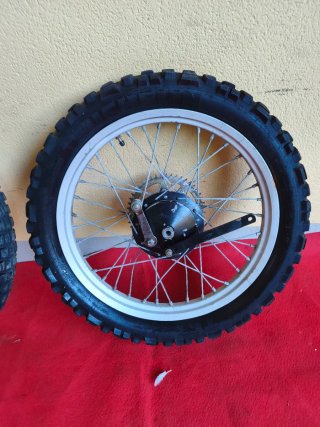 Llantas Gilera Twin