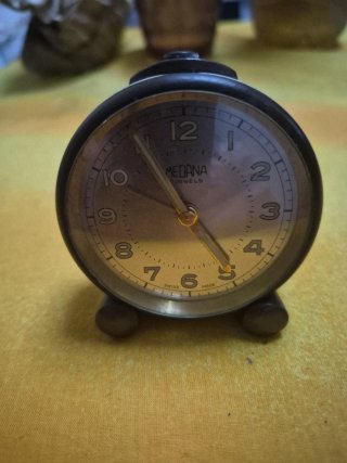 Orologio da sveglia vintage Medana