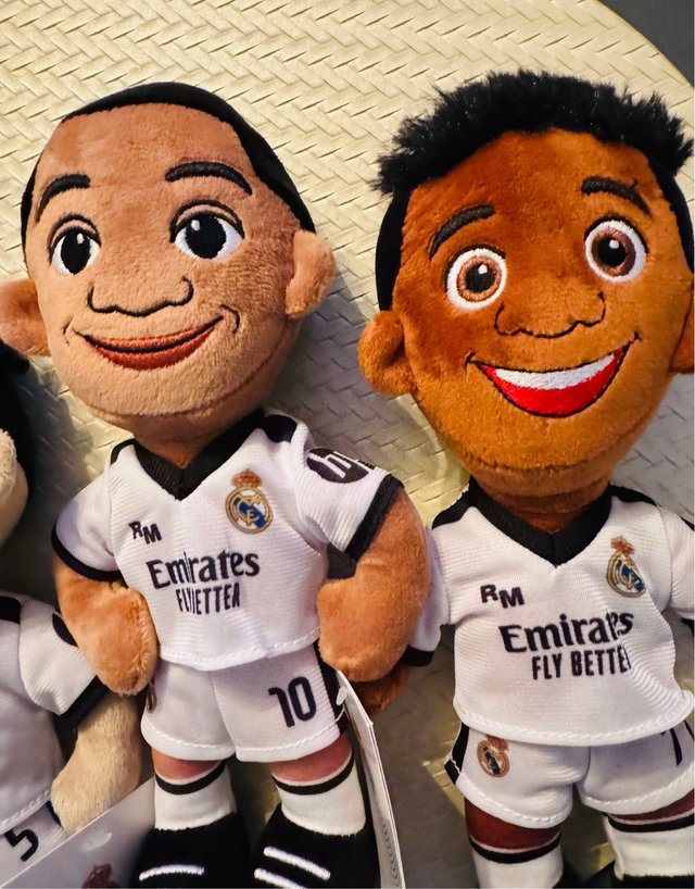 3 Peluches Jugadores Real Madrid 26cm
