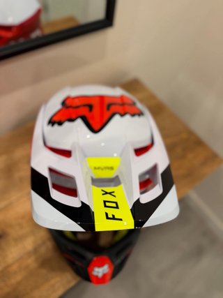 Casco FOX V2