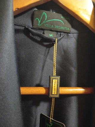 Bata de seda azul marino sin estrenar