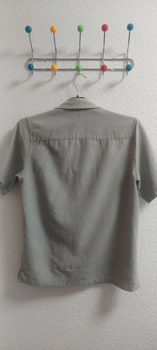 Camisa caballero Primark verde oliva Talla XS