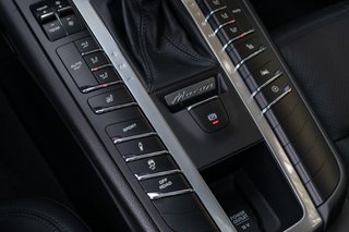 Porsche Macan Macan
