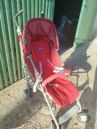 Silla de paseo Chicco roja