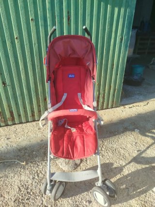 Silla de paseo Chicco roja