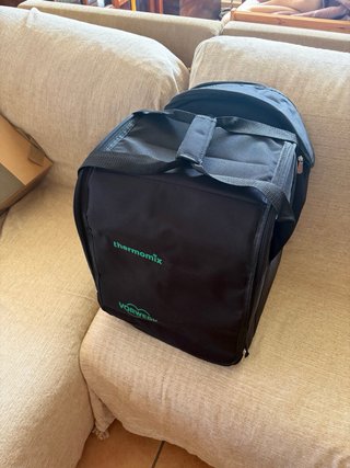 Thermomix TM7 con bolso de transporte