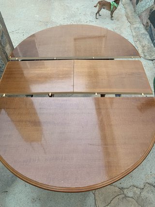 Mesa redonda extensible de madera