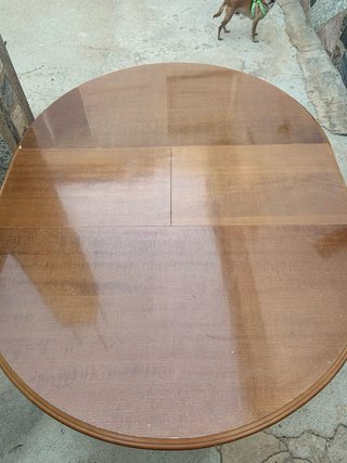 Mesa redonda extensible de madera