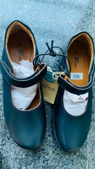 Zapatos escolares azul marino