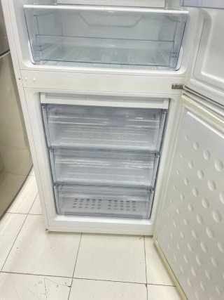 Nevera Beko Combi Blanca