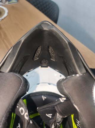 Casco Airoh Twist 3
