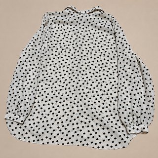 Blusa Primark Cares talla 46 estampado geométrico