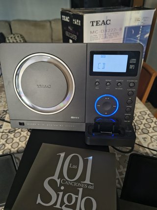 Minicadena Hifi TEAC Nueva
