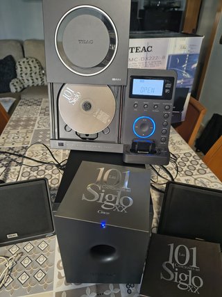 Minicadena Hifi TEAC Nueva