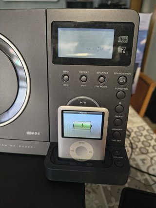 Minicadena Hifi TEAC Nueva