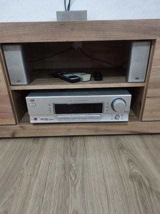 Receptor AV JVC Plata
