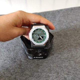 Reloj G-SHOCKMOD dial verde y correa negra