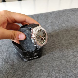 Reloj G-SHOCKMOD dial verde y correa negra