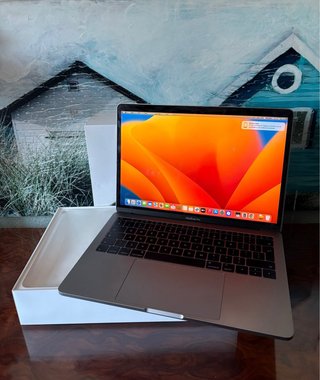 MacBook Pro 2017 128GB Plata