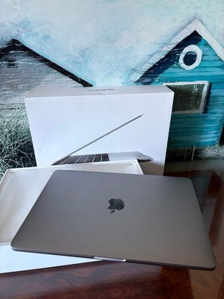 MacBook Pro 2017 128GB Plata