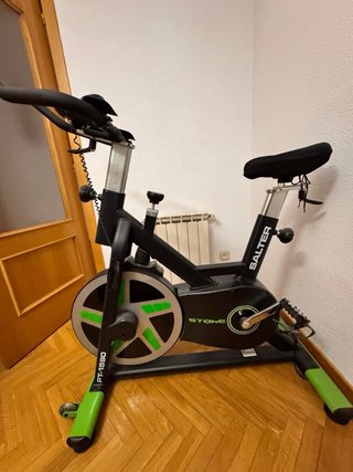 Bicicleta Spinning Salter PT-1590