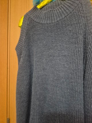 Jersey Hombros Descubiertos Gris Azul