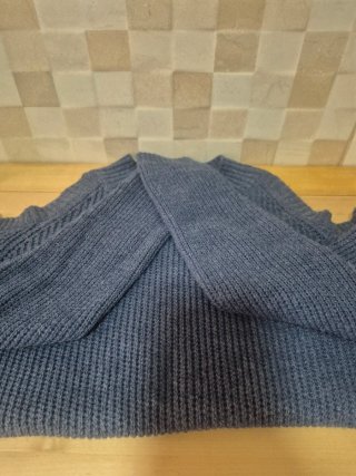 Jersey Hombros Descubiertos Gris Azul