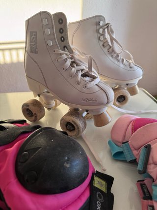 Patines blancos talla 34