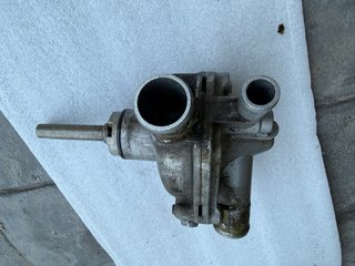 Bomba Agua CBR 600F 2001 Averiada