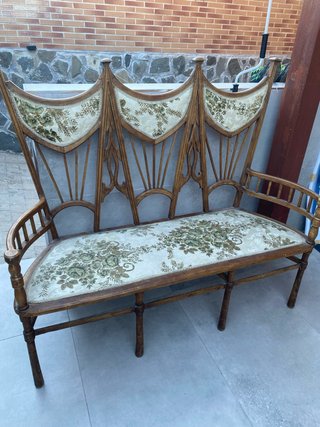 Banco sofá antiguo madera y tela