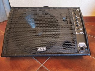 Monitor Laney CXP-115 300W