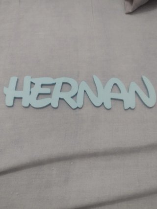 Letrero nombre HERNAN madera