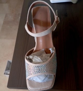 ZAPATOS DE FIESTA NUEVOS SIN ESTRENAR 10€ Precioso