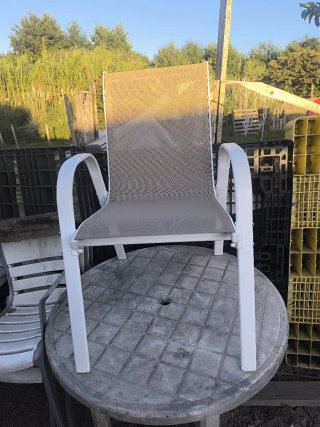 Silla de jardín moderna