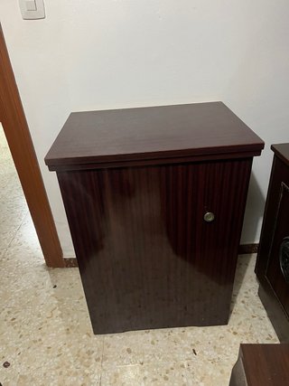 Máquina de coser antigua Alfa con muble ncluido