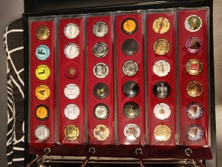 Collezione di 340 tappi di cava